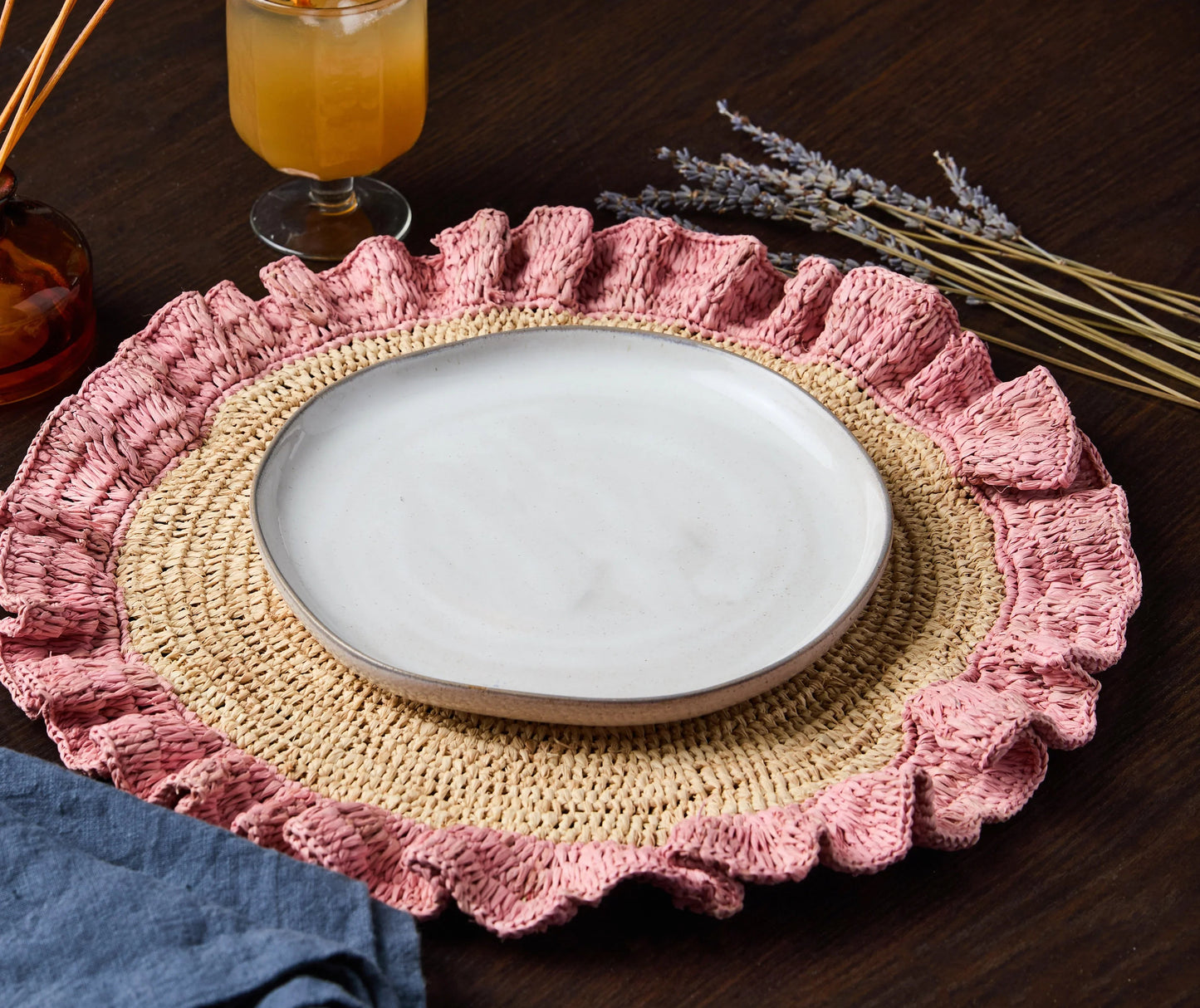 Set de table à volants en raphia tissé à la main – Décoration de table bohème chic – Accent de table d'été