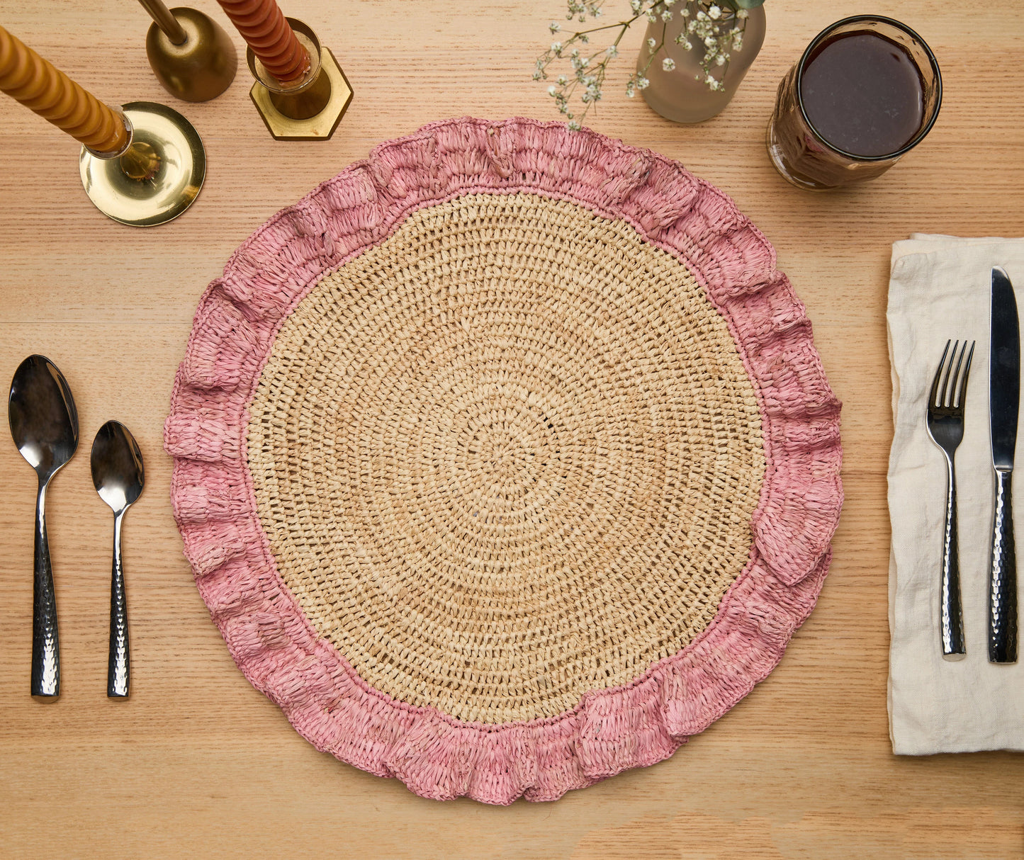 Set de table à volants en raphia tissé à la main – Décoration de table bohème chic – Accent de table d'été