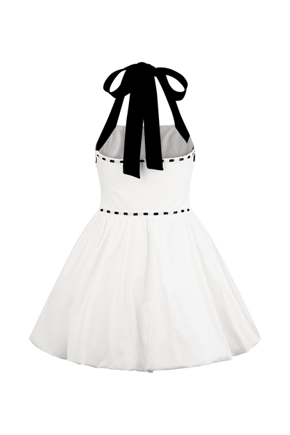 Robe mini Queenie à col montant et manches bouffantes - Noir/Blanc