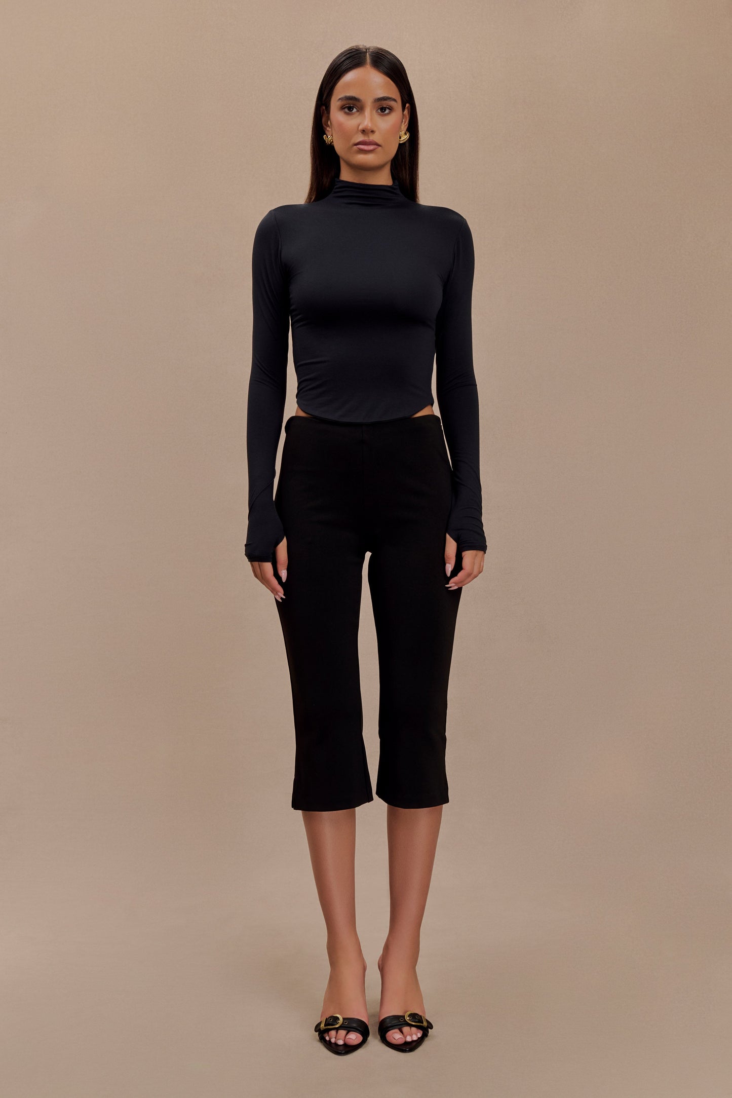 Top à manches longues et col montant en modal Ember - Noir