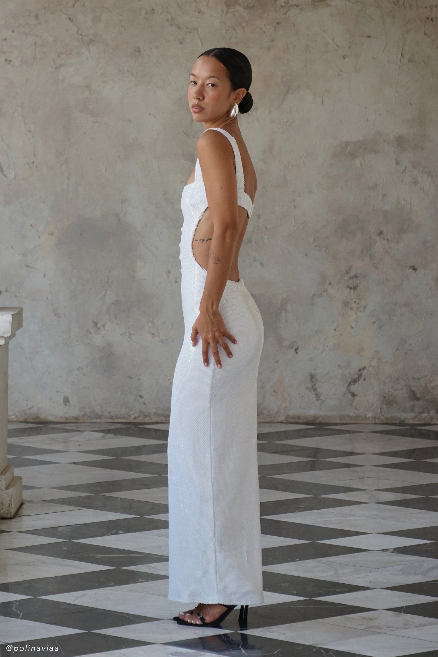 Adoria Robe Maxi Découpe et Strass - Blanche
