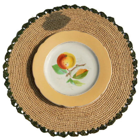 Set de table Aura Green edge, plateau en raphia tissé