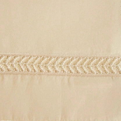 Serviette pour les doigts en forme de couronne